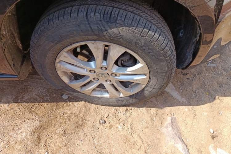 Used Haval H6 2011 2.0L Manual Two-Wheel Drive Elite Version