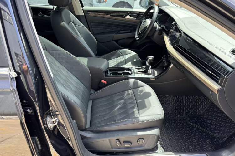 Used Volkswagen Passat New Energy 2019 430 PHEV Hybrid Luxury Edition
