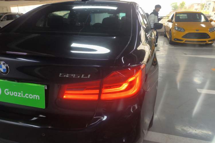 Used BMW 5 Series 2019 525Li M Sport Package
