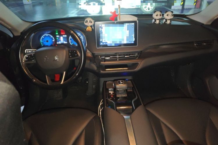 Used Hongqi E-QM5 2022 431 km Charge & Enjoy Edition