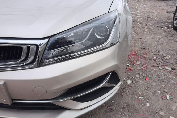 Used Geely Auto Emgrand 2019 Leading Edition 1.5L Manual Luxury Model China VI Standard
