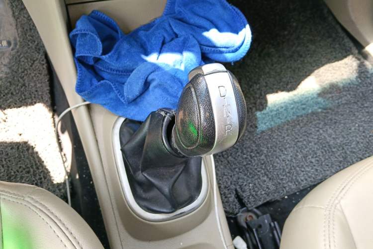 Used Dongfeng Junfeng E11K 2019 Standard Model
