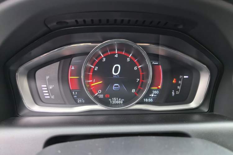 Used Volvo XC60 2016 T5 AWD Zhiyuan Edition
