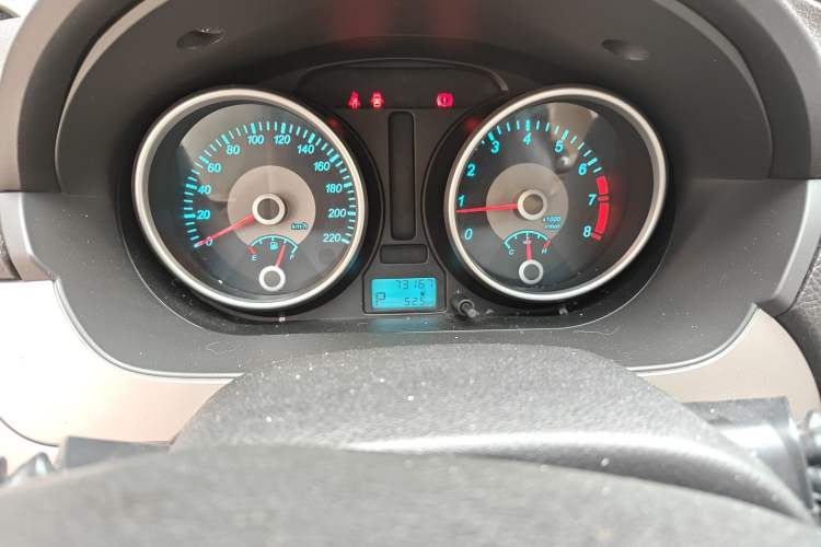 Used Buick Excelle 2013 1.5L Automatic Classic Model
