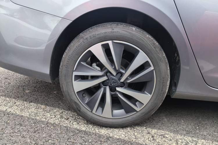 Used Peugeot 408 2024 360THP "Da Da" Model – Latou Edition Right Rear Wheel Hub