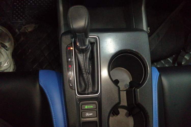 Used Honda Civic 2022 240TURBO CVT Dynamic Edition Gear Lever