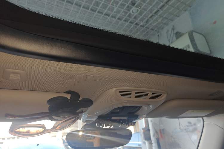 Used MINI MINI 2021 1.5T COOPER Artist