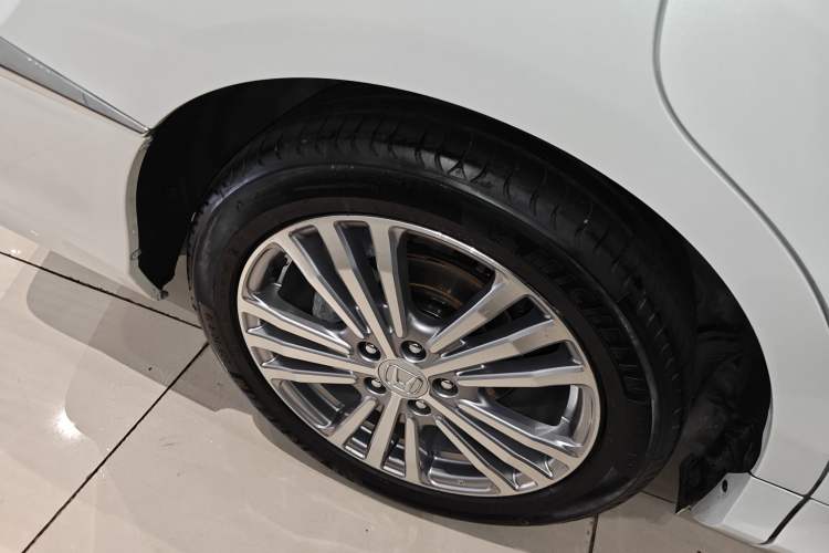 Used Honda Elysion 2016 2.4L Luxury Edition Right Rear Wheel Hub