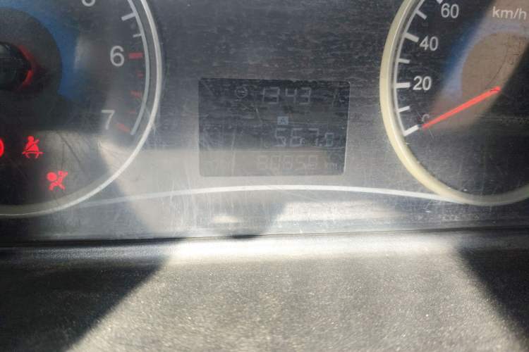 Used Dongfeng Fengon Fengon 2013 1.5L Manual Comfort Version DK15