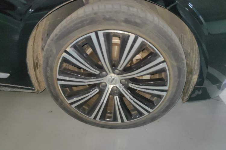 Used Volvo S90 2023 B5 Zhiyuan Luxury Edition