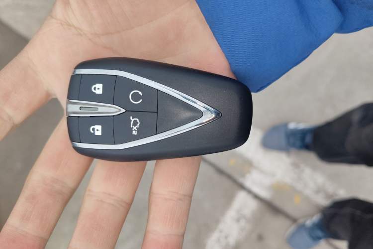 Used CHANGAN Eado 2023 Changan Edition PLUS Blue Whale NE 1.4T GDI DCT Prestige Version