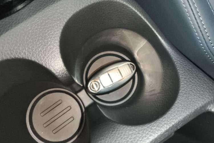 Used Nissan Qashqai 2025 Honor 2.0L CVT XV Genuine Edition