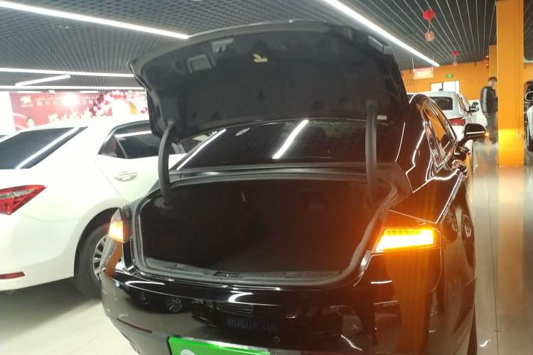 Used Lincoln MKZ 2014 2.0T Luxury Edition