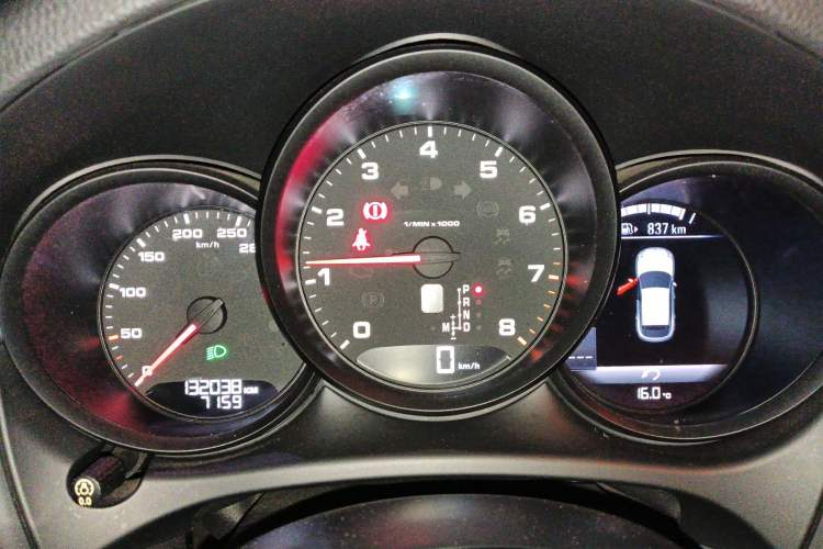 Used Porsche Macan 2018 Macan 2.0T