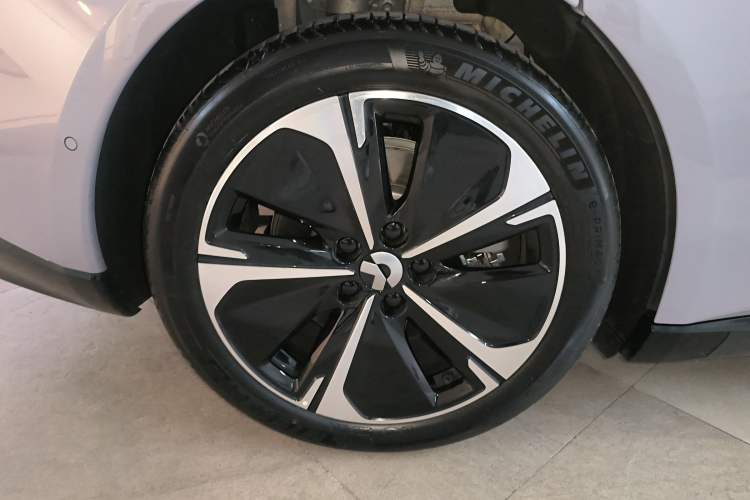 Used Nio ET5 2025 75 kWh