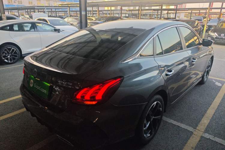 Used MG 5 2023 180 DVVT CVT Luxury Edition