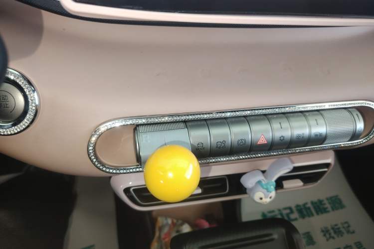 Used BYD Seagull 2024 Honor Edition 305km Freedom Version Gear Lever