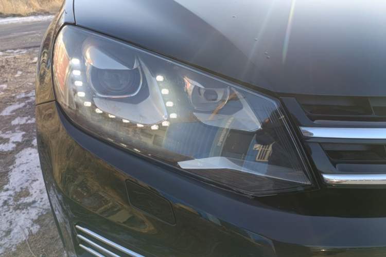 Used Volkswagen Touareg 2011 3.0 TSI Comfort Version