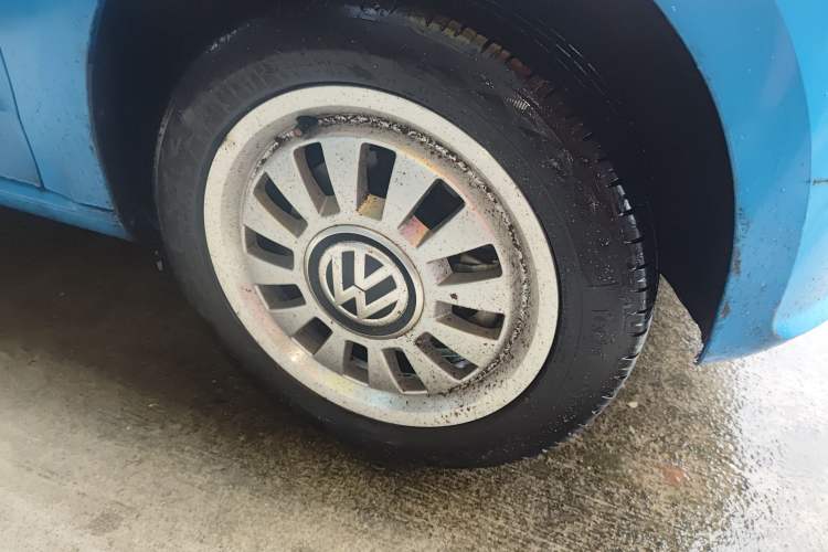 Used Volkswagen up! 2015 1.0L move up!