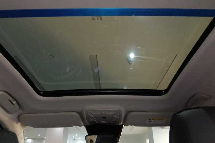 Used Hongqi HS5 2023 2.0T Four-Wheel Drive Flagship Pro Edition Headliner