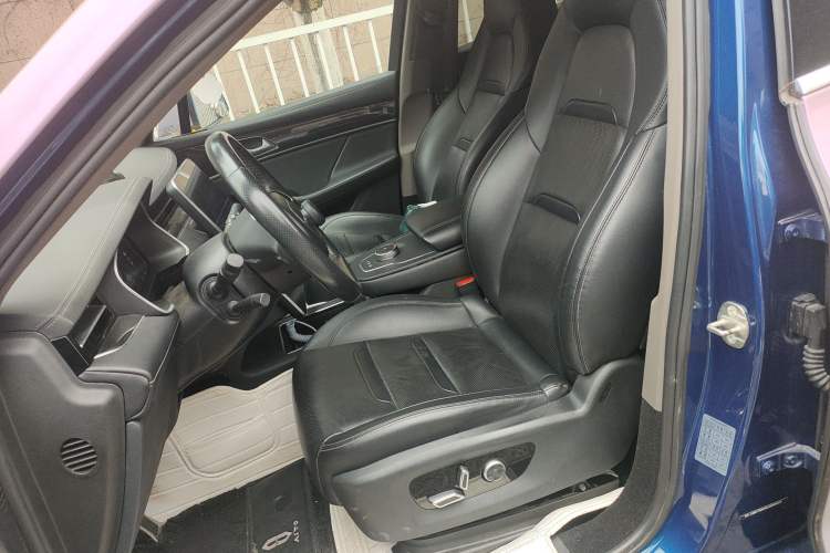 Used SERES SF5 2020 Four-Wheel Drive High-Performance Sports Edition Left Front Seat