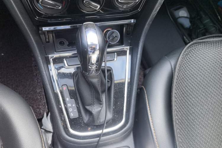 Used Volkswagen Bora 2016 1.6L Automatic Comfort Model
