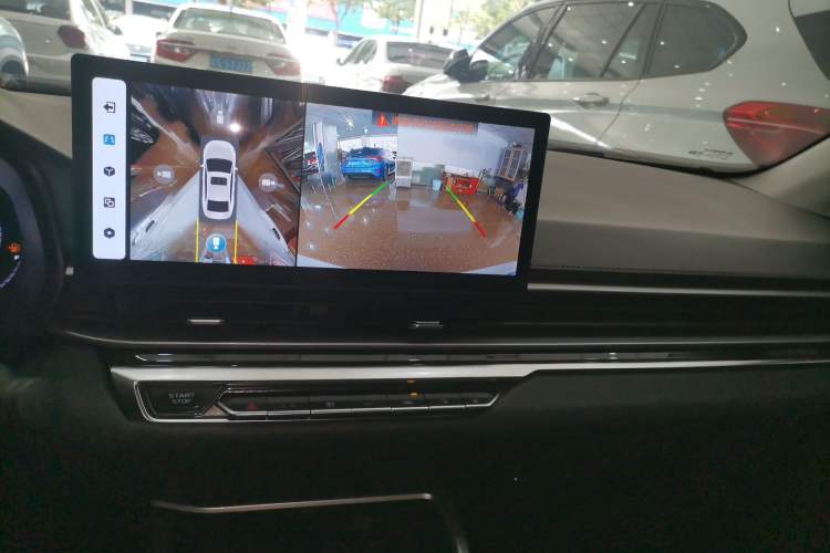 Used Geely Auto Emgrand 2023 4th Generation Champion Edition 1.5L CVT Prestige Model Audio And AC Panel