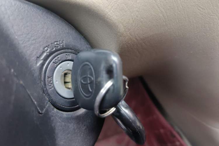 Used Toyota Corolla EX 2013 1.6L Manual Excellence Edition