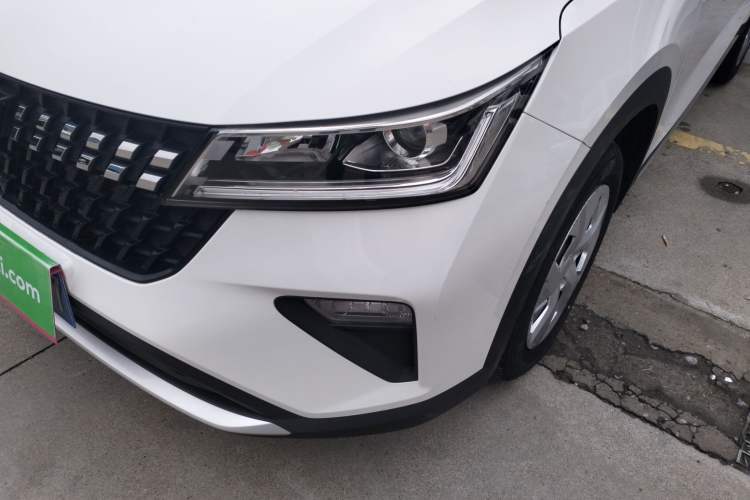 Used Wuling Alvez 2022 1.5L Manual Free-Style Model