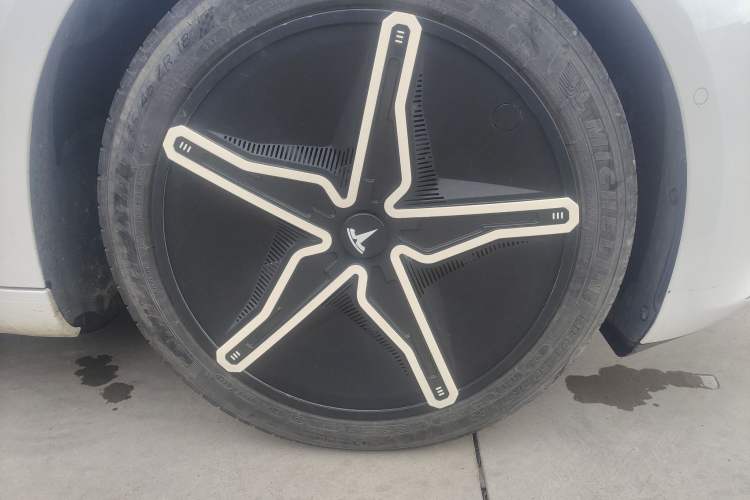 Used Tesla Model 3 2022 Rear-Wheel-Drive Version
