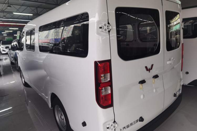 Used Wuling Yangguang 2025 Model 400km Bus Edition—Comfort Edition Rear Left 45 Deg