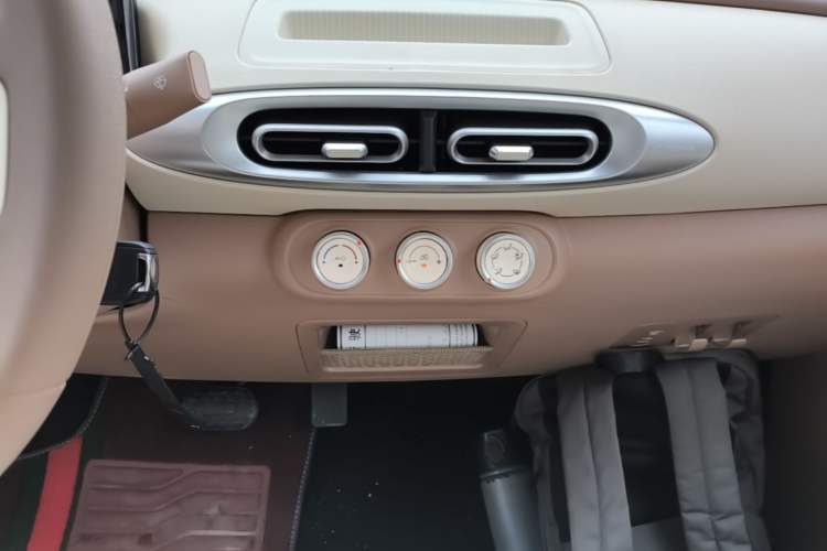 Used Wuling Hongguang MINIEV 2025 Four-Door Version Advanced Edition