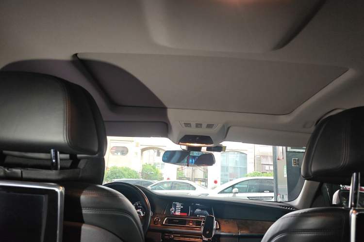 Used BMW 7 Series 2013 740Li Luxury Model
