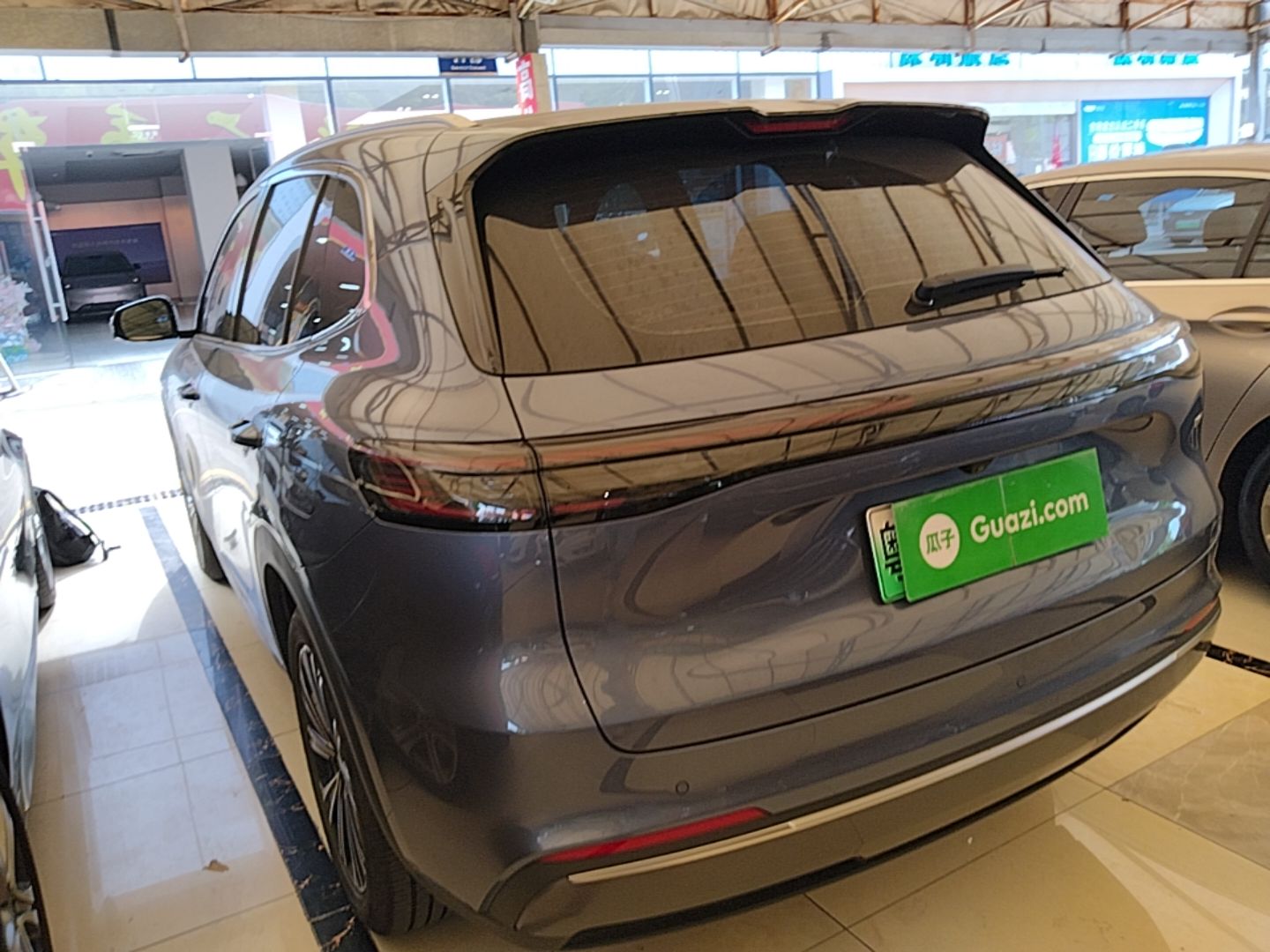 Geely Galaxy Xingjian 7 EM-i 2025 120km Navigator Edition — снимка 4