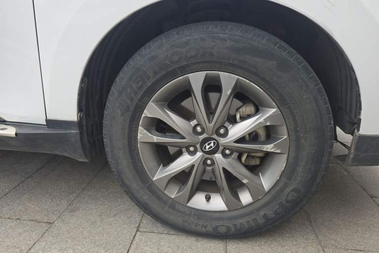 Used Hyundai ix35 2013 2.0L Automatic 2WD Comfort GL China IV Standard