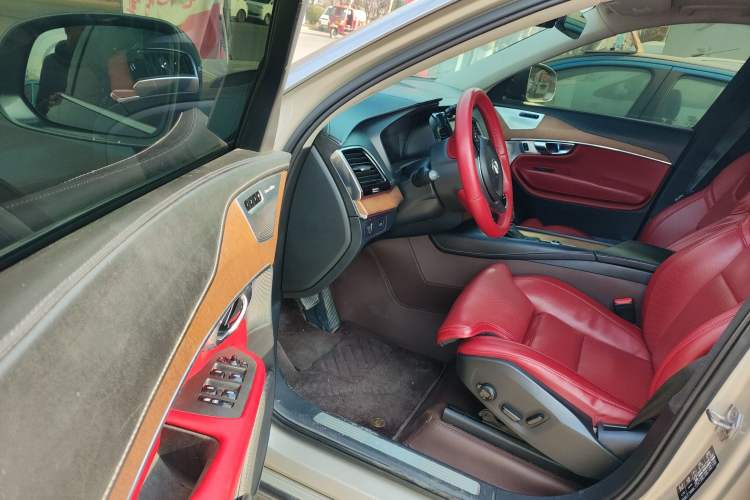 Used Volvo XC90 2015 T6 Prestige 7-Seater
