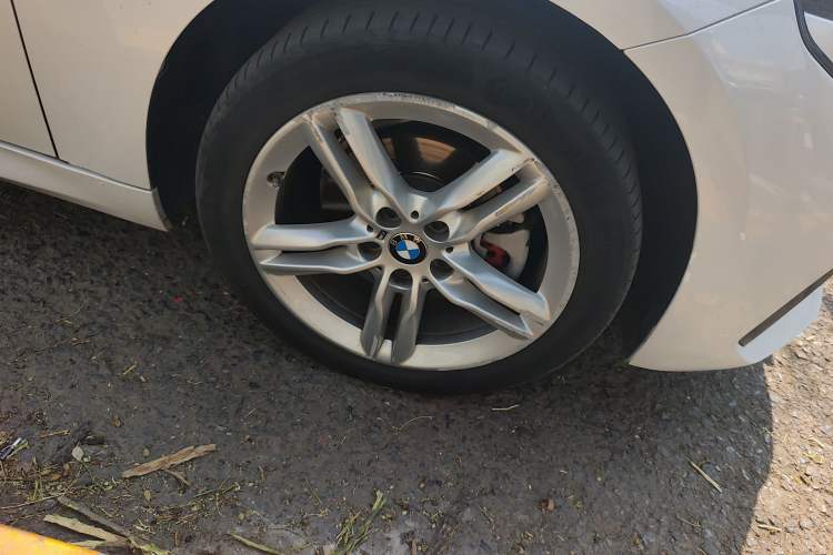 Used BMW 1 Series 2021 Revised 120i M Sport Night Edition Right Front Wheel Hub