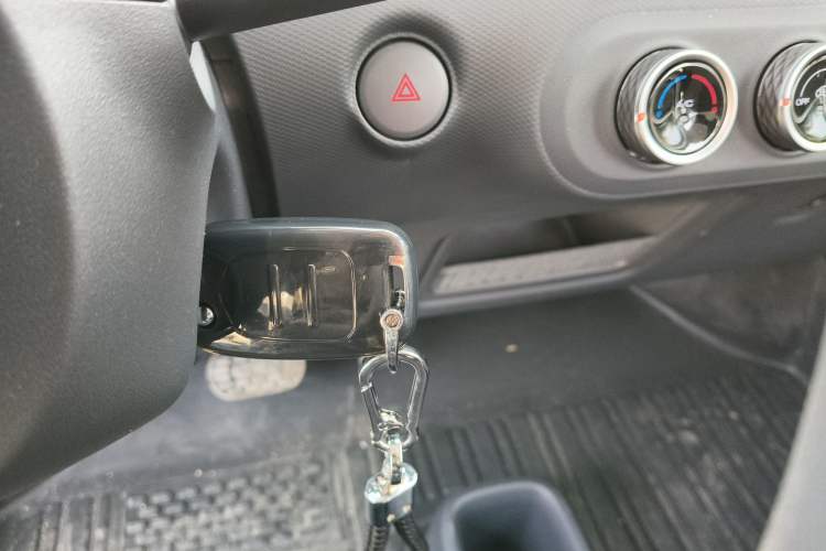 Used Wuling Zhiguang New Energy 2025 Model 305km Ambitious Edition