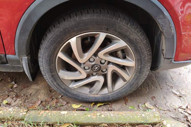 Used JAC Group Refine S3 2014 1.5L CVT Luxury Smart Model