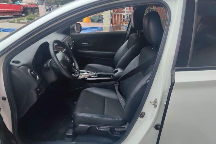 Used Honda XR-V 2017 1.8L EXi CVT Comfort Version
