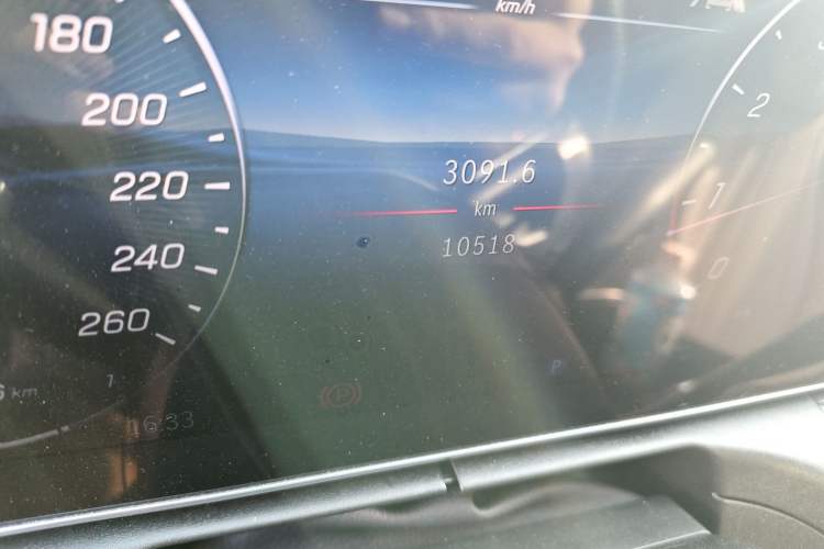 Used Mercedes-Benz CLE 2024 CLE 260 Coupe Odometer Close Up