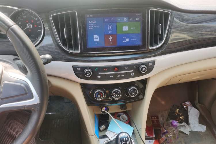 Used Baojun 730 2016 1.5L Manual Comfort Version 7 Seats China V Emission Standard