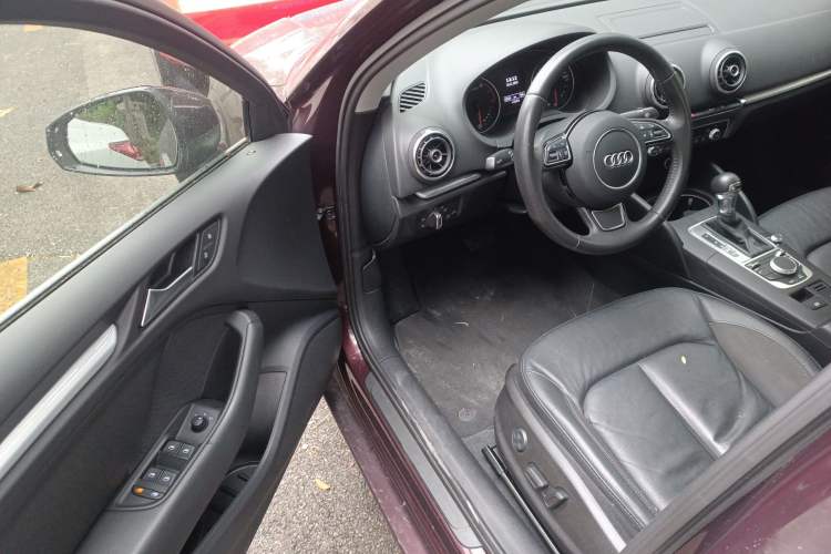 Used Audi A3 2014 Limousine 35 TFSI Automatic Comfort Model