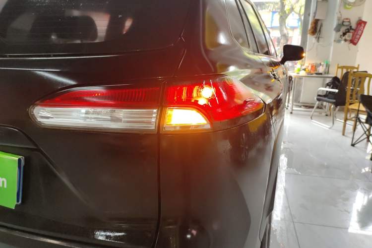 Used Toyota FRONTLANDER 2023 2.0L CVT Elite Edition Right Rear Taillight