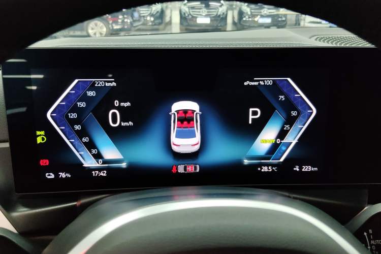 Used BMW i3 2024 eDrive 35 L
