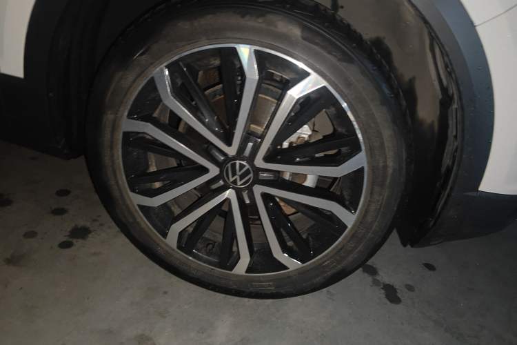 Used Volkswagen T-ROC 2021 280TSI DSG Two-Wheel Drive Comfort Connect Edition