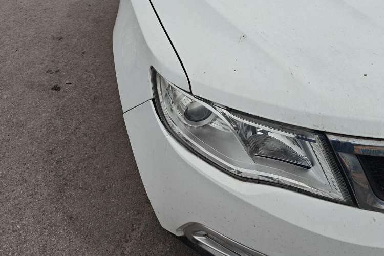 Used Geely Auto Emgrand X7 Sport 2016 2.0L Manual Smart Connect Version
