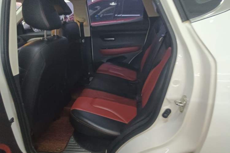 Used Haval H2s 2018 Red-Label 1.5T Dual-Clutch Luxury Model