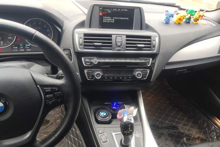 Used BMW 2 Series 2017 220i Convertible Coupe Leading Model