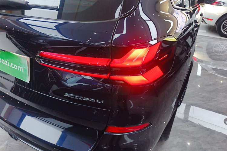 Used BMW X5 2023 xDrive 30Li Luxury M Sport Night Edition Package